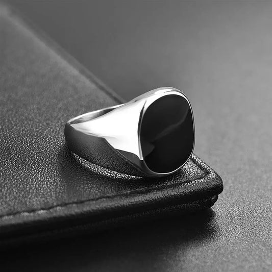 Classic Onyx Men's Ring