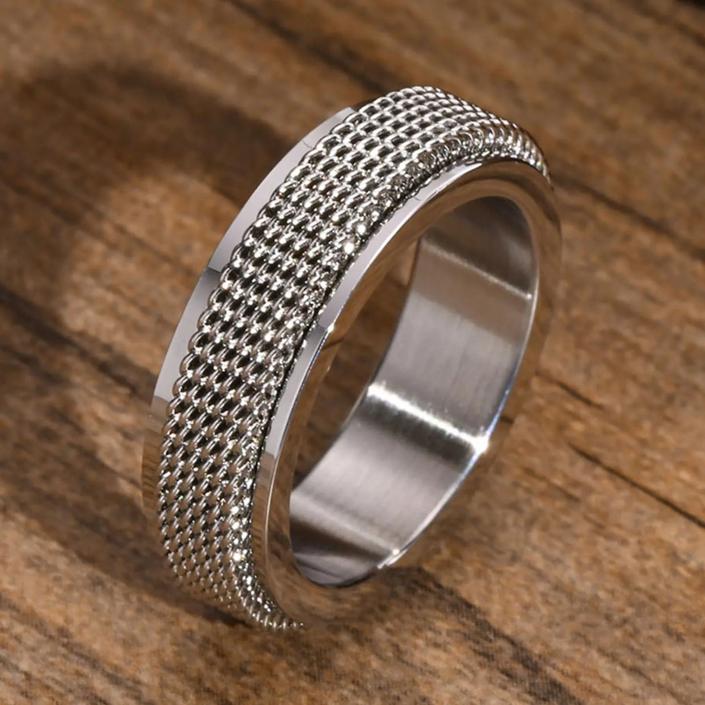 Spinner Mesh Ring